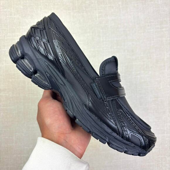 New Balance Shoes - 🏴☠️ 2024 Junya Wantanabe MAN x New Balance 1906L “Black” 8.5W